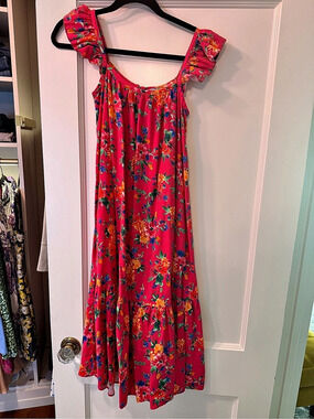 Petite Plume Maxi Dress Small